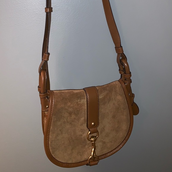 COPY - Michael Kors Cross Body - Picture 1 of 6
